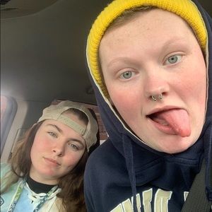 Meet your Posher, Cierra